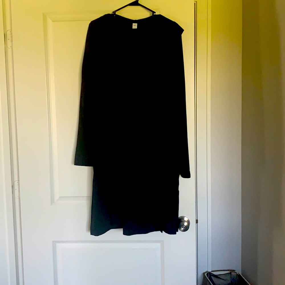 Black active wear duster